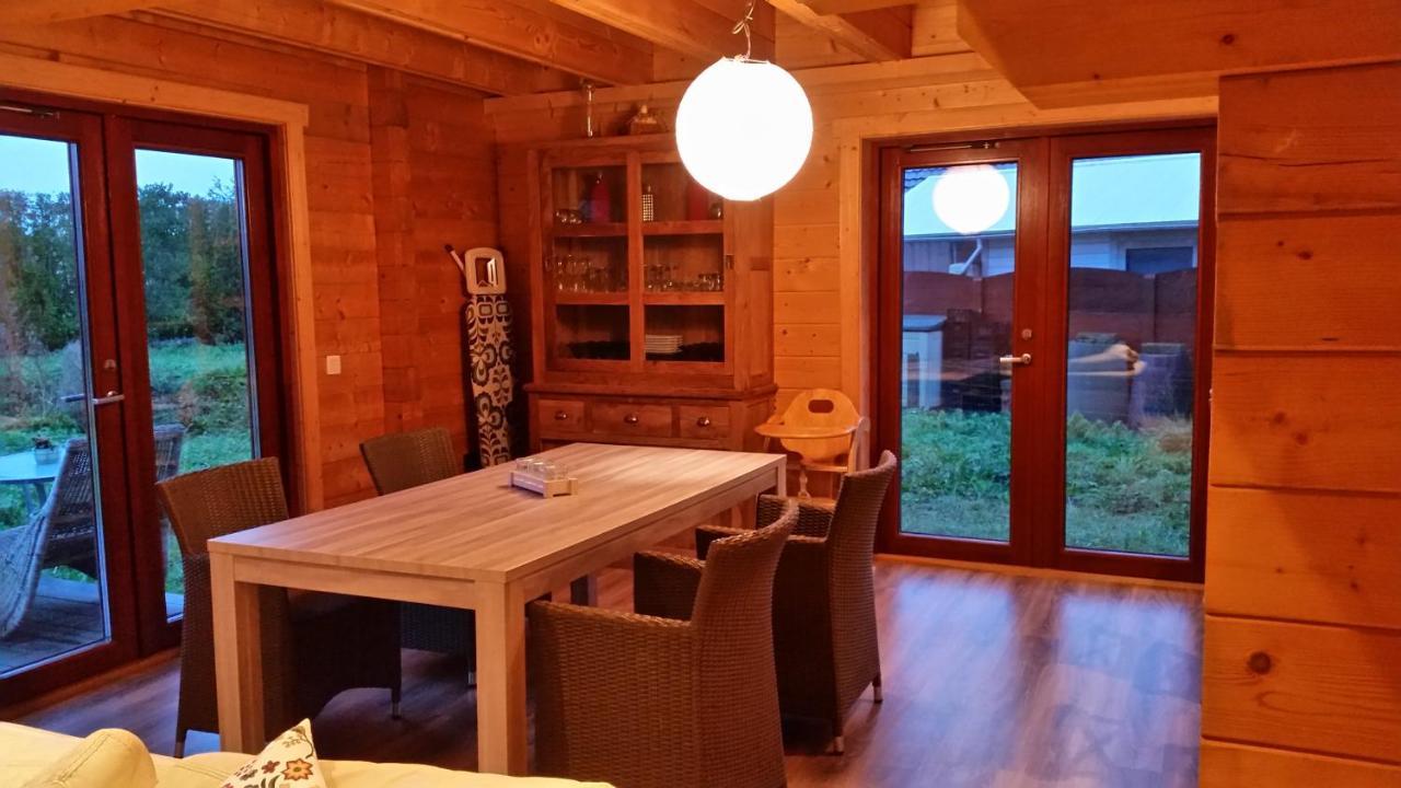 לינה וארוחת בוקר Maubray Au Chalet מראה חיצוני תמונה